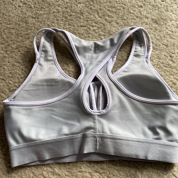 Under Armour black and white sports bra bundle - Picture 9 of 13